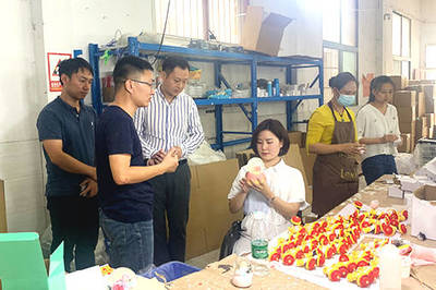 楊淑亭鄉村產業云車間溆浦車間正式掛牌，開啟數字化車間新模式